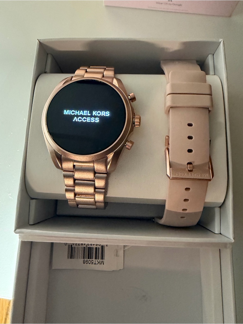 Michael Kors Access Bradshaw Gen 5 Smartwatch MKT5098 Rose Gold + Extra Band & B